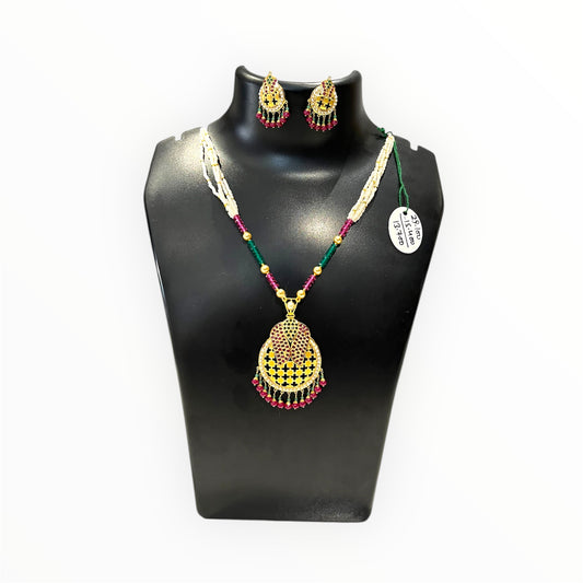 Aurel Forever Yours 91.6 CT Jadau Jewelry Set