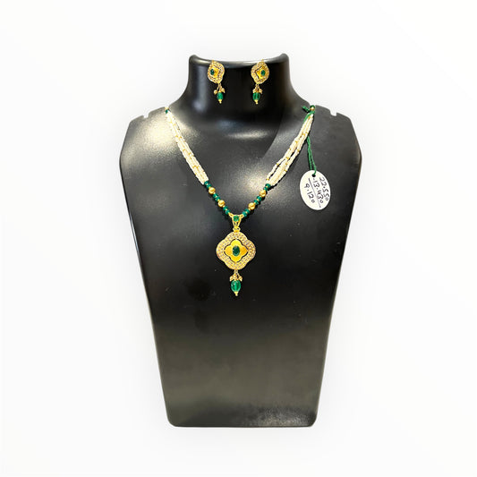 Aurel Forever Yours 91.6 CT Jadau Jewelry Set